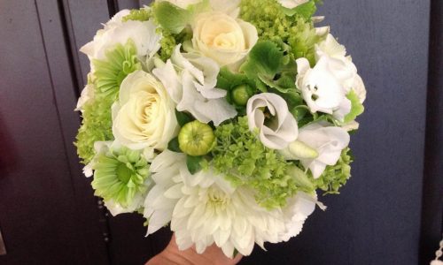 Bouquet-de-mariee-vert-01